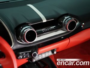 Ferrari 812 6.5 V12 2021 года из Южной Кореи