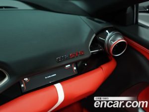 Ferrari 812 6.5 V12 2021 года из Южной Кореи