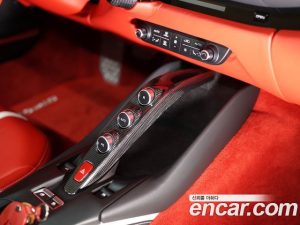 Ferrari 812 6.5 V12 2021 года из Южной Кореи
