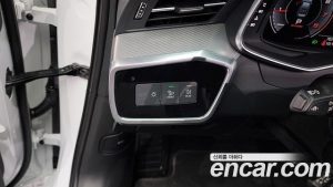 Audi A6 45 TFSI 4WD 2020 года из Южной Кореи