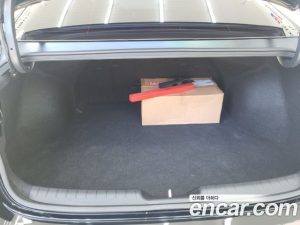 Hyundai AVANTE 1.6 2021 года из Южной Кореи