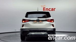 Kia Seltos Бензин 1.6 Turbo 2WD 2022 года из Южной Кореи