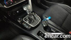 Kia Seltos Бензин 1.6 Turbo 2WD 2022 года из Южной Кореи
