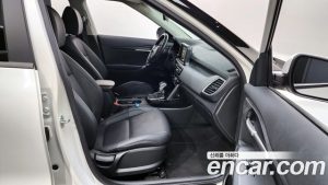 Kia Seltos Бензин 1.6 Turbo 2WD 2022 года из Южной Кореи