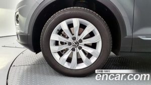 Volkswagen T-Roc 2.0 TDI Premium 2021 года из Южной Кореи