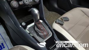 Volkswagen T-Roc 2.0 TDI Premium 2021 года из Южной Кореи