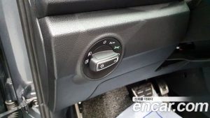 Volkswagen T-Roc 2.0 TDI Premium 2021 года из Южной Кореи