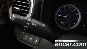 Hyundai Venue 1.6 Modern 2020 года из Южной Кореи