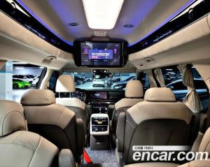 Kia Carnival 9-Seater HI-Limousine 2023 года из Южной Кореи
