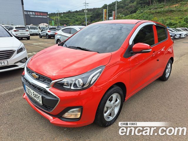 ChevroletGMDaewoo Spark LT 2021 года из Кореи