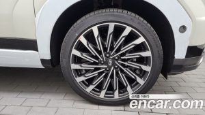 Hyundai Santafe Бензин 2.5T 2WD 2024 года из Южной Кореи