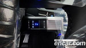 Hyundai Santafe Бензин 2.5T 2WD 2024 года из Южной Кореи