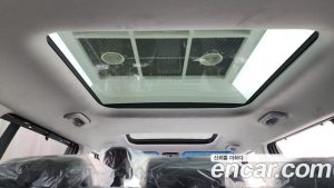 Hyundai Santafe Бензин 2.5T 2WD 2024 года из Южной Кореи