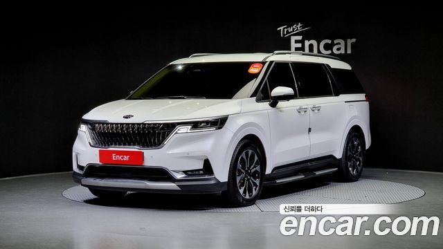 Kia Carnival Бензин 7-Seater Signature 2021 года из Кореи