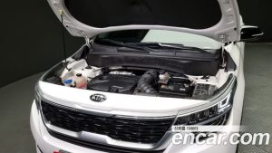 Kia Seltos Бензин 1.6 Turbo 2WD 2021 года из Южной Кореи