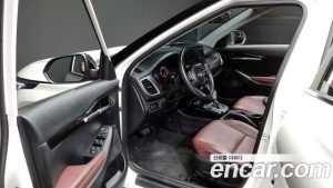 Kia Seltos Бензин 1.6 Turbo 2WD 2021 года из Южной Кореи