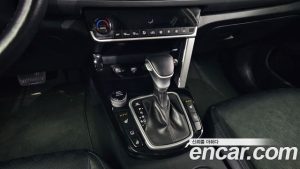 Kia Seltos Бензин 1.6 Turbo 2WD 2022 года из Южной Кореи