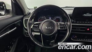 Kia Seltos Бензин 1.6 Turbo 2WD 2022 года из Южной Кореи