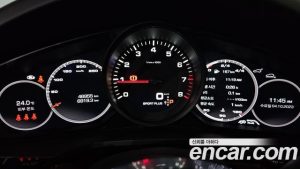Porsche Cayenne 3.0 Coupe 2021 года из Южной Кореи