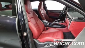 Porsche Cayenne 3.0 Coupe 2021 года из Южной Кореи