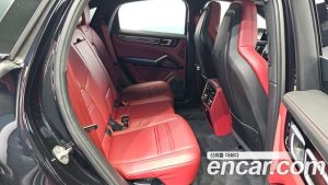 Porsche Cayenne 3.0 Coupe 2021 года из Южной Кореи