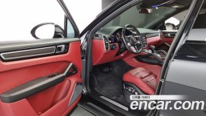Porsche Cayenne 3.0 Coupe 2021 года из Южной Кореи