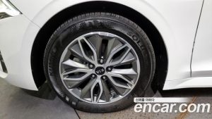 Kia K5 Noblesse 2020 года из Южной Кореи