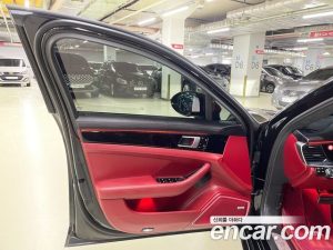 Porsche Panamera 4.0 Turbo 2020 года из Южной Кореи
