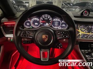 Porsche Panamera 4.0 Turbo 2020 года из Южной Кореи