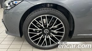Mercedes-Benz S-Class S580L 4MATIC 2023 года из Южной Кореи