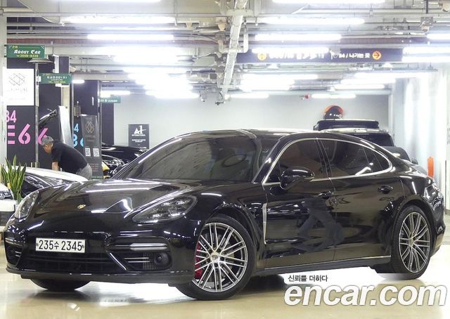 Porsche Panamera 4.0 Turbo Executive 2020 года из Кореи