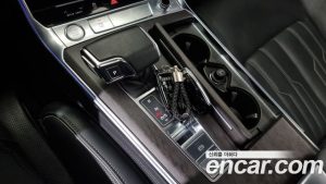 Audi A7 55 TFSI 4WD Premium 2020 года из Южной Кореи