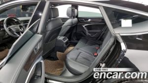 Audi A7 55 TFSI 4WD Premium 2020 года из Южной Кореи