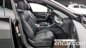 Audi A7 55 TFSI 4WD Premium 2020 года из Южной Кореи