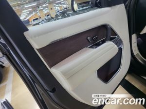 Land Rover Range Rover D350 HSE 2023 года из Южной Кореи