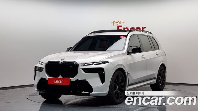 BMW X7 M60i xDrive M Sport 6인승 2024 года из Кореи