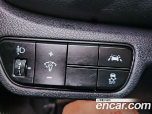Kia Seltos Бензин 1.6 Turbo 2WD 2020 года из Южной Кореи