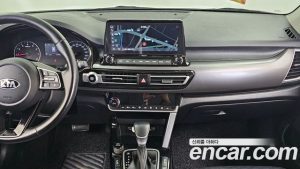 Kia Seltos Бензин 1.6 Turbo 2WD 2022 года из Южной Кореи