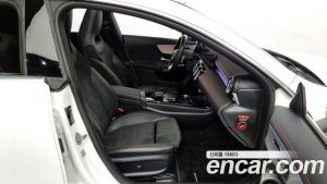 Mercedes-Benz CLA-Class CLA250 4MATIC 2020 года из Южной Кореи