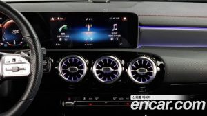 Mercedes-Benz CLA-Class CLA250 4MATIC 2020 года из Южной Кореи