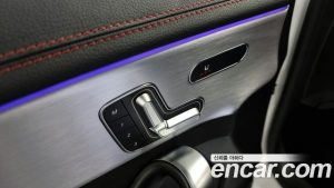 Mercedes-Benz CLA-Class CLA250 4MATIC 2020 года из Южной Кореи