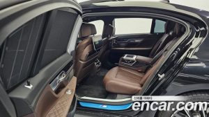 BMW 7-Series 740Li xDrive M Sport 2020 года из Южной Кореи