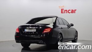 Mercedes-Benz E-Class E250 Avantgarde 2020 года из Южной Кореи