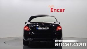 Mercedes-Benz E-Class E250 Avantgarde 2020 года из Южной Кореи