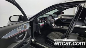 Mercedes-Benz E-Class E250 Avantgarde 2020 года из Южной Кореи