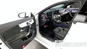 Mercedes-Benz CLA-Class CLA250 4MATIC 2021 года из Южной Кореи