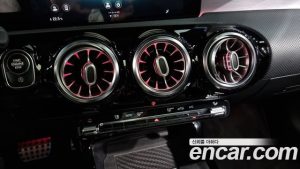 Mercedes-Benz CLA-Class CLA250 4MATIC 2021 года из Южной Кореи