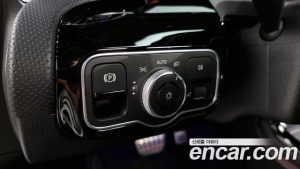 Mercedes-Benz CLA-Class CLA250 4MATIC 2021 года из Южной Кореи
