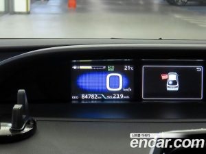 Toyota Prius 1.8 2021 года из Южной Кореи