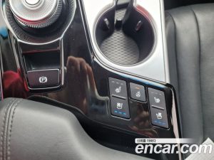 Kia K8 2.5 Бензин 2WD 2022 года из Южной Кореи